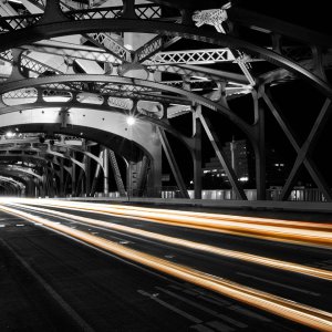 02000_sacramentotowerbridgepassing_1280x960.jpg