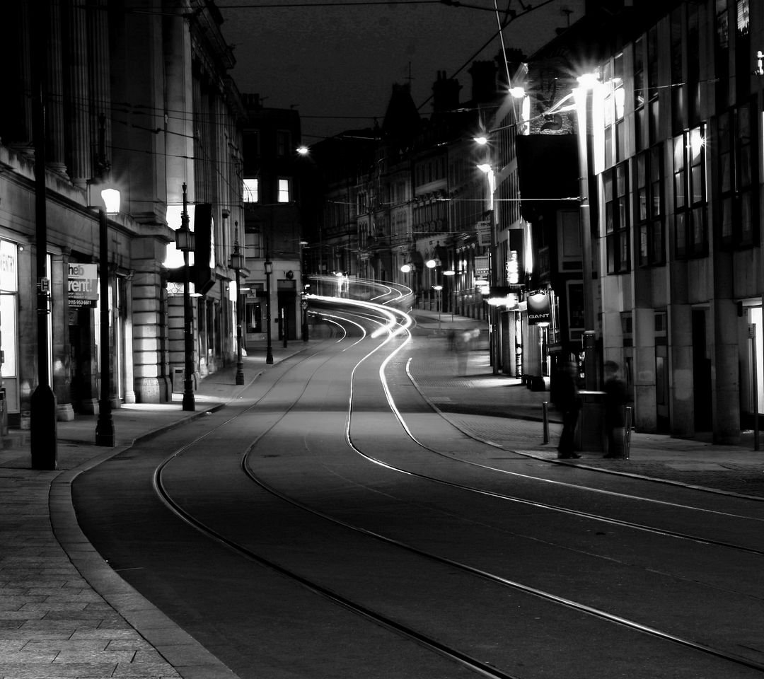 6405_1_other_wallpapers_hd_wallpapers_empty_street_black-white.jpg